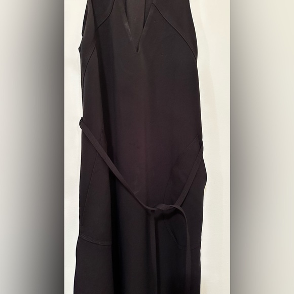 Babaton 1-01 black tailored dress - Picture 2 of 6